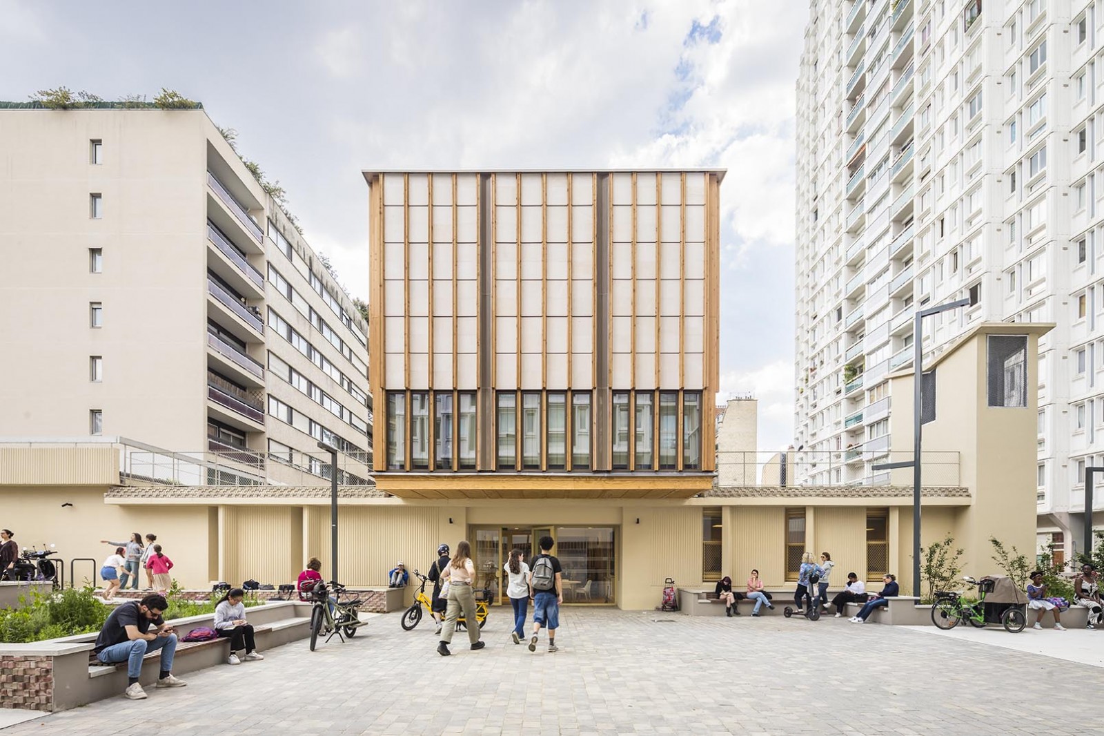 -Sergio-Grazia-2025--WRA-LITOTES-conservatoire-paris_15--IMP-B-040